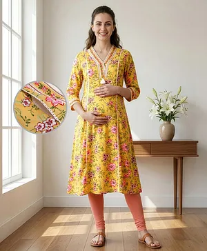 Bella Mama Woven Three Fourth Sleeves
                              Highlighted Neck Band Maternity Kurta with
                              Floral Print - Yellow
