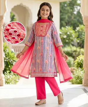 EARTHY TOUCH Cotton Woven Three
                              Fourth Sleeves Kurta Salwar With Dupatta
                              Set With Floral Print - Purple