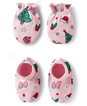 Babyhug 100% Cotton Mittens & Booties With Christmas Print - Pink