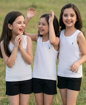 Pine Kids Cotton Lycra Knit Sleeveless Solid Colour Vests Pack Of 3 - White