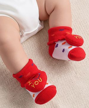 Cute Walk by Babyhug Socks With Heart Applique - Red