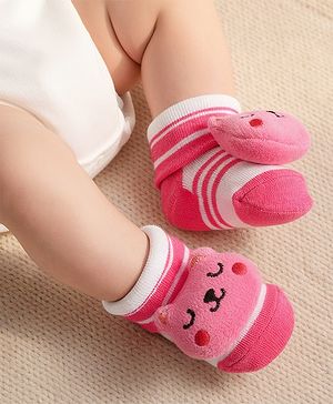 Cute Walk by Babyhug Socks With Animal Applique - Pink