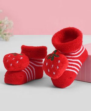Cute Walk by Babyhug Socks With Strawberry Applique - Red