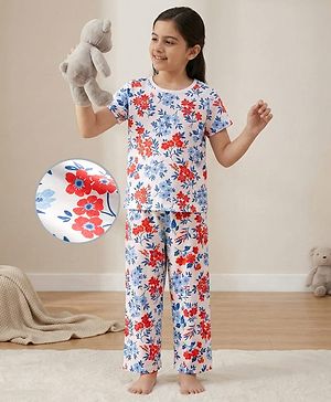 Pine Kids Cotton Knit Half Sleeves Co-Ord Capri Night Suit with Floral Print - White