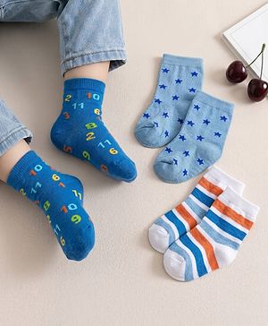 Cute Walk by Babyhug Non Terry Knit Ankle Length Anti Bacterial Socks With Stripes & Star Design Pack of 3 - Blue & White