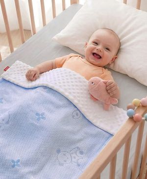 Babyhug Soft & Lightweight All-Season Baby Blanket Gentle & Breathable Durable & Machine Washable Ideal for 012 Months New Born Gifting Option Travel Friendly 100cm X 75cm   Blue