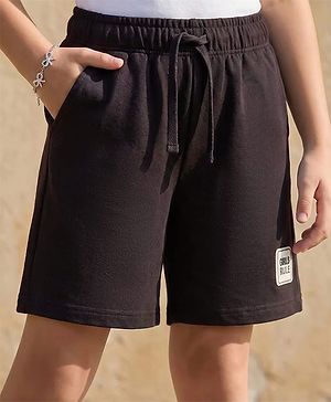 Pine Kids 100% Cotton Knit Solid Shorts With Patch - Black