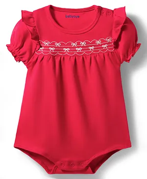 Babyoye Eco Conscious 100% Cotton
                              Knit With Eco Jiva Finish Half Puffed
                              Sleeves Onesie with Bow Print & Frill
                              Detailing - Red
