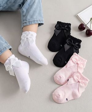 Cute Walk by Babyhug Non Terry Knit Ankle Length Solid Party Socks With Bow Applique Pack of 3 - Multicolor