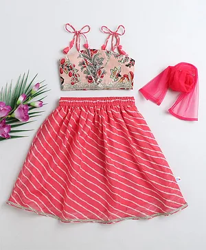 Many frocks & Cotton Woven
                              Sleeveless Floral Printed & Lace
                              Embellished Lehenga Choli With Dupatta Set
                              - Pink