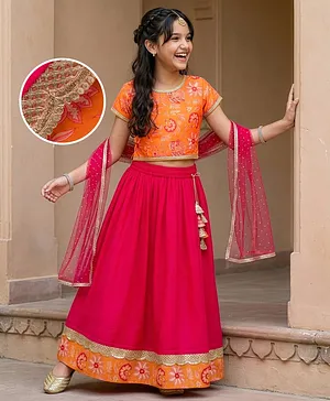 Pine Kids Woven Half Sleeves Floral
                              Printed Choli Lehenga Set with Dupatta
                              & Sequin Detailing - Orange &
                              Pink