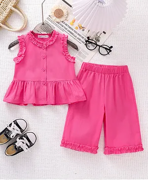 Mark & Mia Cotton Sleeveless
                              Solid Color Top & Pant Set with Frill
                              Detailing - Dark Pink