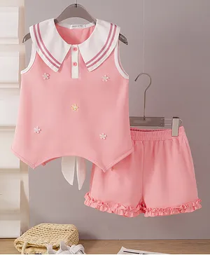 Mark & Mia Sleeveless Top &
                              Shorts Set with Bow & Floral Applique
                              - Pink