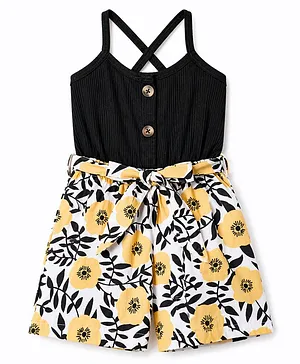 Mark &
                              Mia Knitted Sleeveless Floral Printed
                              Jumpsuit With Belt - Multicolor