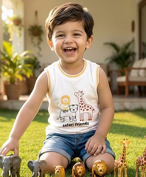 Babyhug Cotton Knit Sleeveless T-Shirt With Animal Print - White