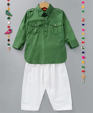 Ethnik's Neu-Ron Full Sleeves Kurta Pyjama - Dark Green White