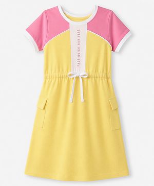 Pine Kids Cotton Knit One Piece Dress with Short Sleeves and Fast Quick Rum Fast Print in Yellow Cream for 4-5 Years