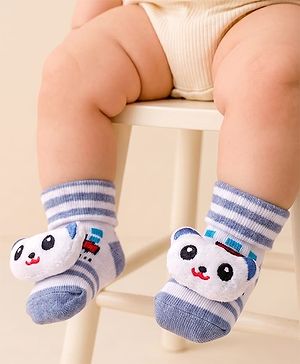 Cute Walk by Babyhug Socks Shoes With Animal Applique - Multicolor