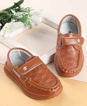 Cute Walk by Babyhug Velcro Closure Loafers
                      with Star Applique - Brown