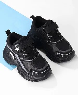 Cute Walk by Babyhug Velcro Closure Sneaker
                      Shoes - Black