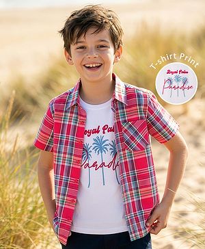 Pine Kids Cotton Woven Half Sleeves Checks Shirt With Inner Tee - Red