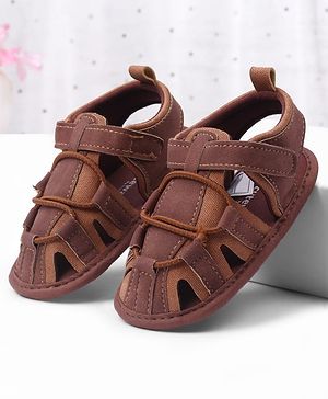 Cute Walk by Babyhug Velcro Closure Solid Colour Booties - Brown