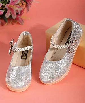 PASSION PETALS Bow Applique Detailed Stones
                      Embellished Metallic Velcro Closure Ballerinas -
                      Gold