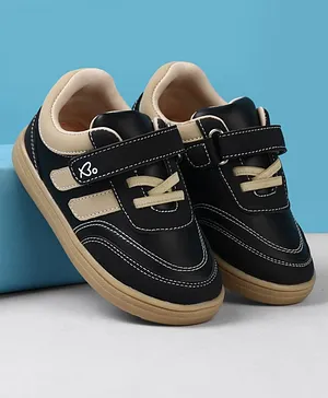 Babyoye Velcro Closure Solid Casual Shoes -
                      Black