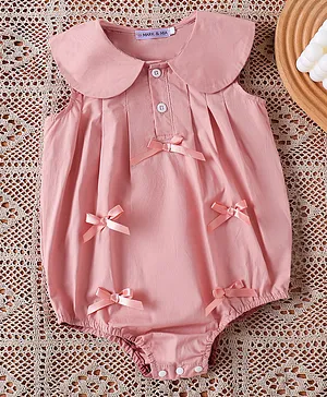 Mark & Mia Cotton Sleeveless
                              Solid Colour Onesie with Bow Applique -
                              Pink