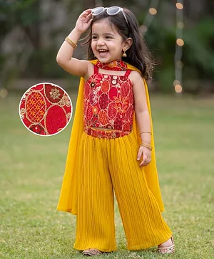 Babyhug Georgette Woven Sleeveless
                              Floral Embroidered Lehenga Choli &
                              Dupatta With Sequin Detailing - Mustard