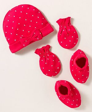 Babyhug 100% Cotton Knit Cap Mittens & Booties with Heart Print & Bow Applique Red - Diameter 14 cm