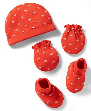 Babyhug 100% Cotton Knit Cap Mittens & Booties With Bow Print Multicolor - Diameter 12.5 cm