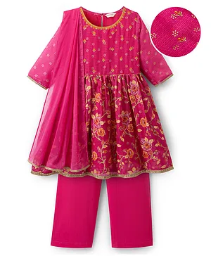 EARTHY TOUCH Cotton Woven Three
                              Fourth Sleeves Kurti Salwar Set with
                              Floral Print & Dupatta - Dark Pink