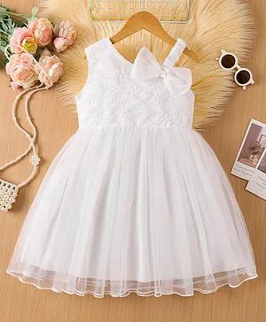 Mark & Mia Knit Sleeveless Party
                              Dress with Floral Embroidery & Bow
                              Applique - White