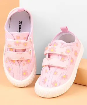 Cute Walk by Babyhug Velcro Closure Casual
                      Shoes With Floral Print - Pink