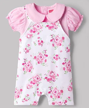 Babyhug Single Jersey Knit Half
                              Sleeves Romper Style Dungaree & Peter
                              Pan Collared T-Shirt With Floral Print -
                              Pink & White
