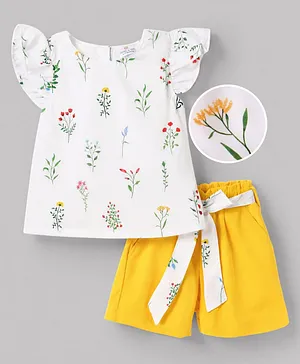 Mark & Mia Cotton Knit Half
                              Sleeves Top & Shorts Set With Belt
                              & Floral Print - Multicolor