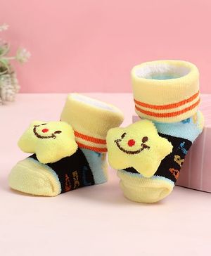 Cute Walk by Babyhug Fabric Ankle Length Socks Shoes with Alphabet Design & Star Applique- Black & Yellow