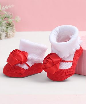 Cute Walk by Babyhug Socks Shoes With Floral Applique - Multicolor