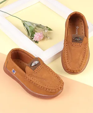 Cute Walk by Babyhug Slip On Solid Loafers -
                      Brown