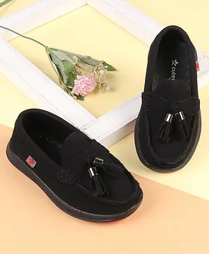 Cute Walk by Babyhug Slip On Solid Loafers
                      With Applique - Black