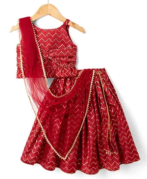 Babyhug Cotton Woven Sleeveless
                              Printed Lehenga Choli Set With Dupatta
                              & Lace Detailing - Maroon