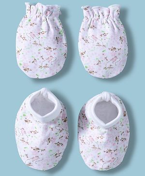 Babyhug 100% Cotton Interlock Knit Mittens & Booties With Floral & Bunny Print - Multicolor