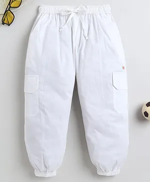 BAATCHEET Cotton Woven Solid Jogger -
                              White