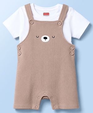 Babyhug 100% Cotton Single Jersey Knit Dungaree & Half Sleeves T-Shirt With Teddy Bear Emboridery - White