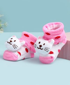 Cute Walk by Babyhug Ankle Length Socks Shoes With Cat Applique - Multicolor
