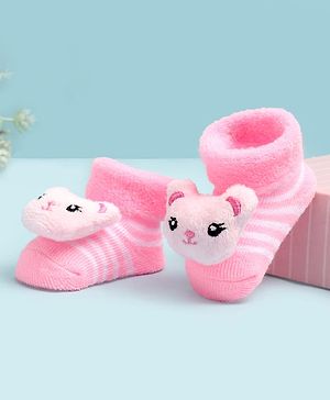 Cute Walk by Babyhug Ankle Length Socks Shoes With Applique - Multicolor