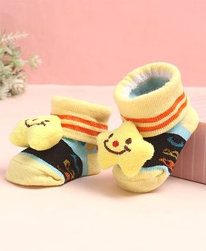Cute Walk by Babyhug Sock Shoes with AbC Design & Star Applique - Multicolor