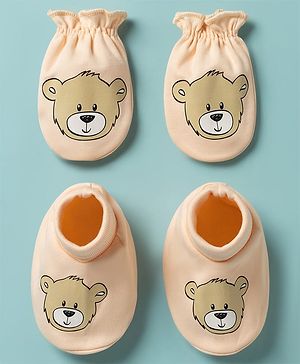 Babyhug 100% Cotton Knit Bear Printed Mittens & Booties Set - Peach