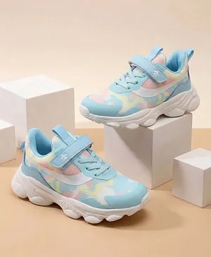 Cute Walk by Babyhug Velcro Closure Printed
                      Sneaker Shoes - Blue